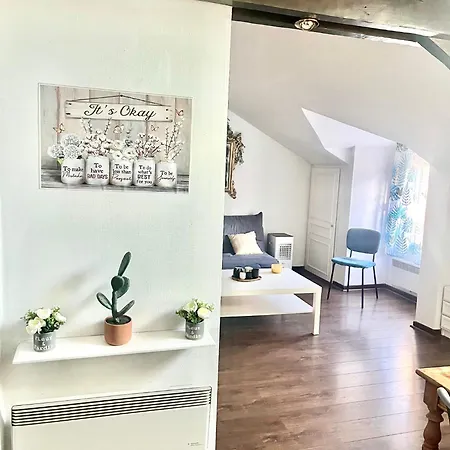 Au Mignonnet Apartment *